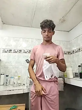 Brayanellatino online show from 04/26/26, 12:36