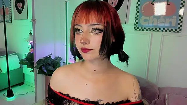 Zoe Lynch  online show from 03/23/26, 11:58