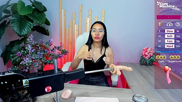 Snapshot of lucyy_liiuu chatting on 09/09/25, 01:10 lucyy liiuu online show from 09/09/25, 01:10