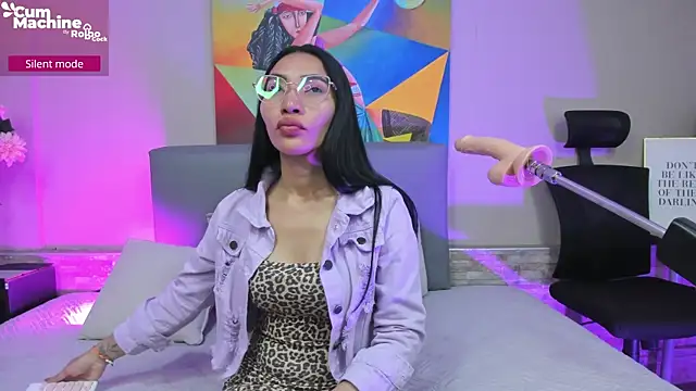 Snapshot of lucyy_liiuu chatting on 09/27/25, 01:05 lucyy liiuu online show from 09/27/25, 01:05