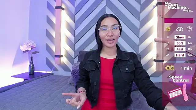 Snapshot of lucyy_liiuu chatting on 10/03/25, 01:08 lucyy liiuu online show from 10/03/25, 01:08