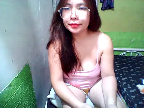 Snapshot of Bianca0516 chatting on 06/13/26, 10:13 Bianca0516 online show from 06/13/26, 10:13