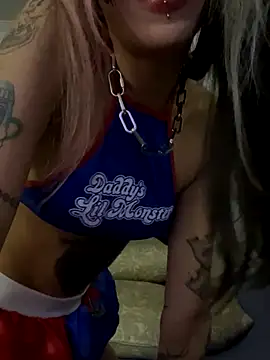 virtualgirlbr online show from 10/25/25, 12:40