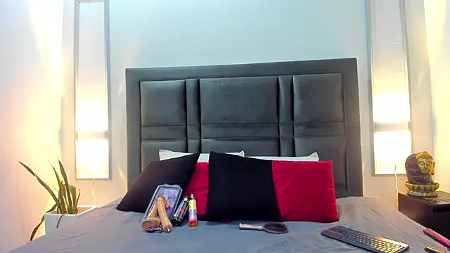 Snapshot of kathysmith19 chatting on 09/29/25, 03:22 kathysmith19 online show from 09/29/25, 03:22