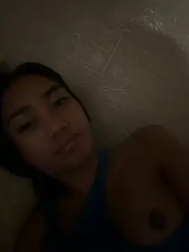Side Chick online show from 06/04/26, 07:31