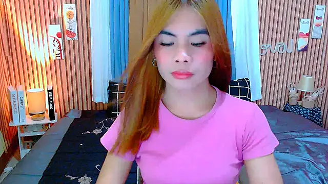 mikhaylahanderson online show from 11/14/25, 07:40