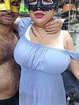 Queen Nightt online show from 03/25/26, 03:34