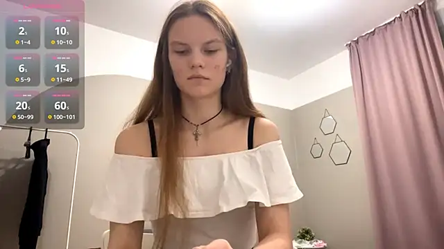Snapshot of AudreyHammond chatting on 09/27/25, 02:33 AudreyHammond online show from 09/27/25, 02:33