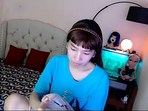 ShantalFoxxy  online show from 11/08/25, 01:39