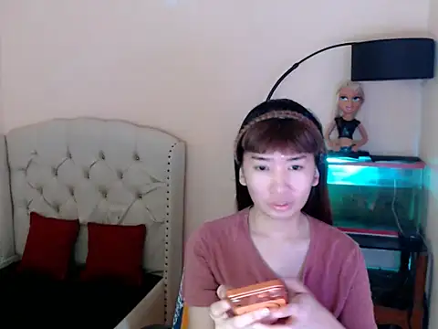 ShantalFoxxy  online show from 04/18/26, 12:25