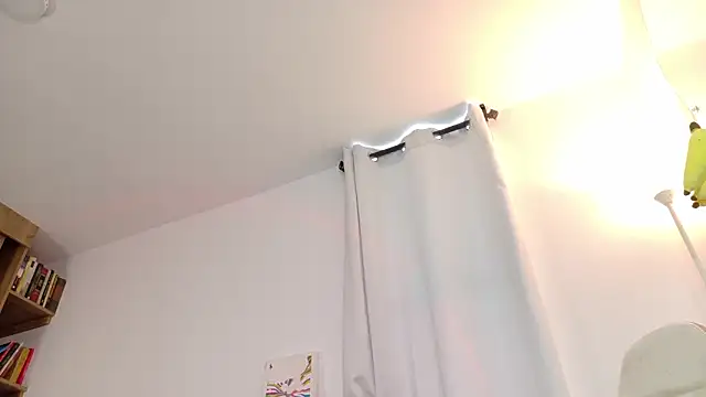 sara queen10 online show from 01/31/26, 07:23