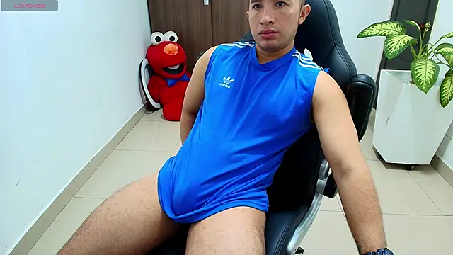 sebastian oconnor77 online show from 09/18/25, 12:51