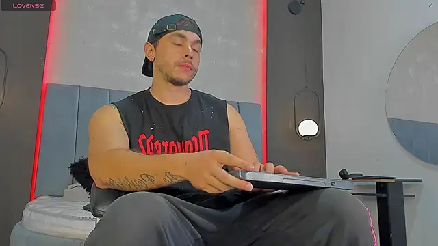 Liam walk  online show from 03/09/26, 11:09