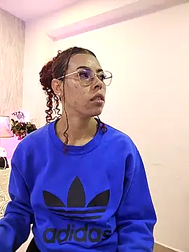 Pamelamiler   online show from 10/07/25, 12:02