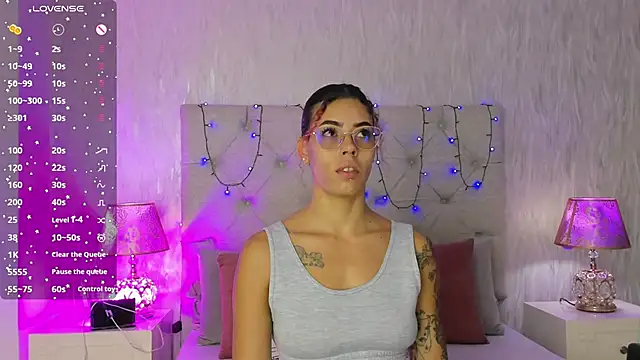 Pamelamiler   online show from 11/06/25, 01:12