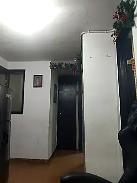 Pamelamiler   online show from 11/22/25, 10:36