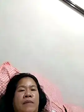 AsianbouncieGIRL online show from 05/15/26, 11:45