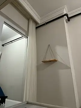 S-kt-et online show from 10/03/25, 05:54