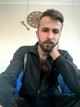 S-kt-et online show from 10/20/25, 02:28