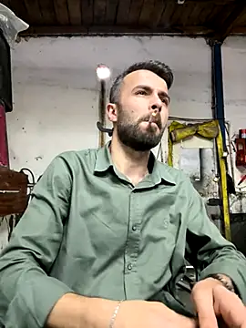 S-kt-et online show from 10/30/25, 02:18