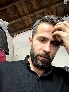 S-kt-et online show from 11/18/25, 09:03