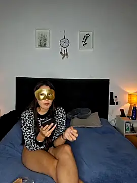 Mar Linn online show from 11/08/25, 01:06