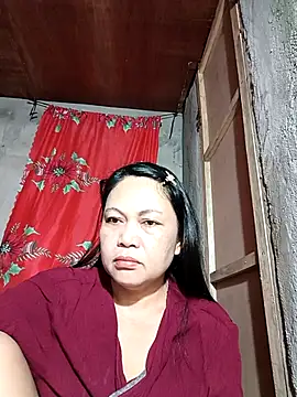 Snapshot of Everleigh_mom chatting on 09/12/25, 07:58 Everleigh mom online show from 09/12/25, 07:58