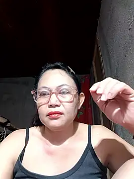 Everleigh mom online show from 01/07/26, 04:26