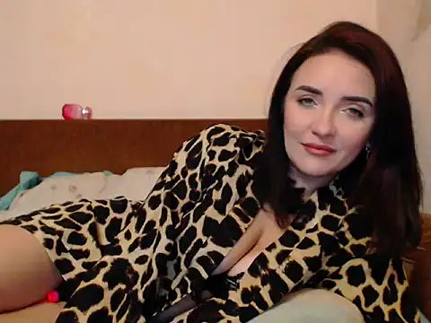 Veronica-Luxs online show from 10/13/25, 08:58