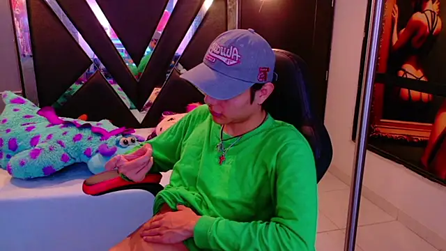 alandelrey57 online show from 02/03/26, 06:40