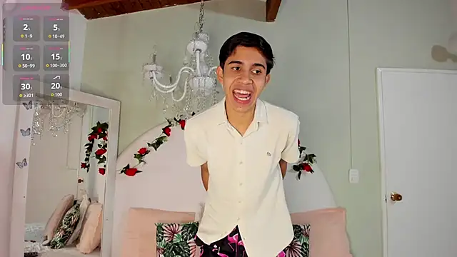 Snapshot of JoshuaSanzz chatting on 10/08/25, 03:37 JoshuaSanzz online show from 10/08/25, 03:37