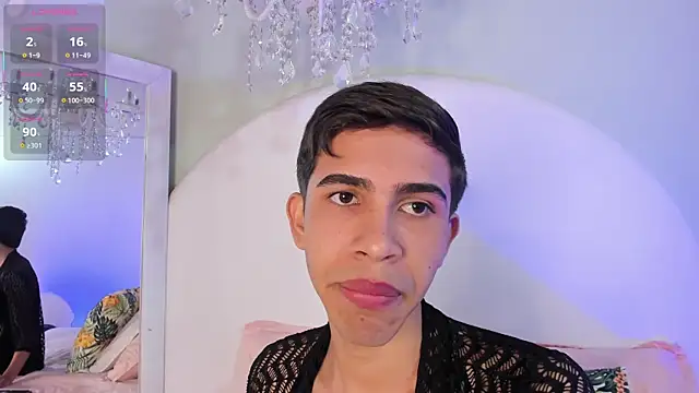 Snapshot of JoshuaSanzz chatting on 10/30/25, 03:41 JoshuaSanzz online show from 10/30/25, 03:41