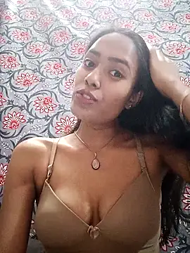 hornylizia123 online show from 04/17/26, 05:05