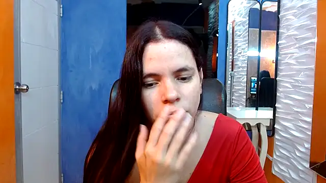 Snapshot of maira_tf chatting on 12/18/25, 03:56 maira tf online show from 12/18/25, 03:56