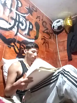 alexandercruz online show from 04/22/26, 10:22