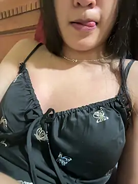 Snapshot of Sayhi_xo chatting on 02/25/26, 04:16 Sayhi xo online show from 02/25/26, 04:16