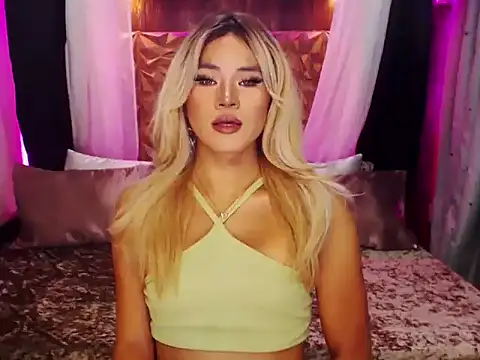 YllanaAltheaXxX online show from 10/15/25, 03:45