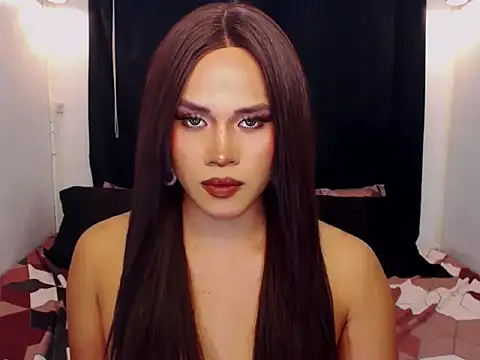 YllanaAltheaXxX online show from 01/17/26, 02:16