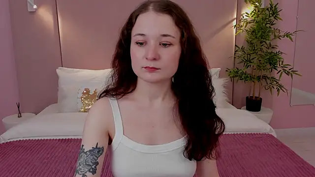 NancyJonson online show from 10/14/25, 03:29