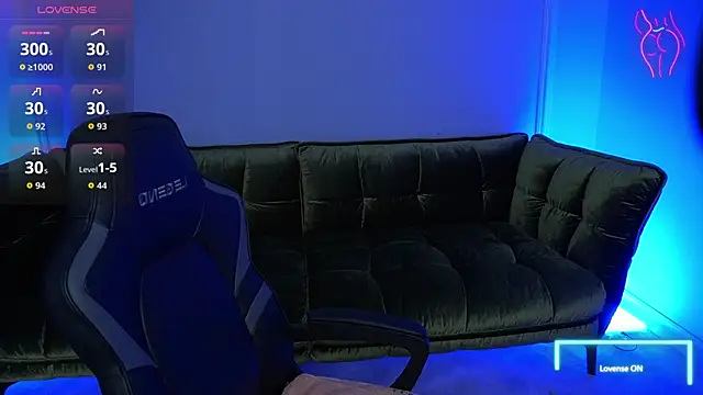 EliseVelour online show from 10/05/25, 12:47