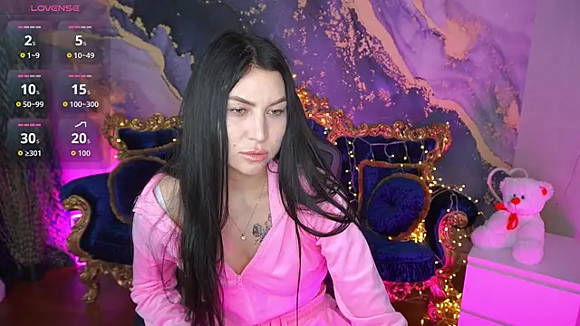 EliseVelour online show from 04/11/26, 01:37