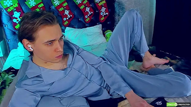 WilliamDyson online show from 01/12/26, 03:45