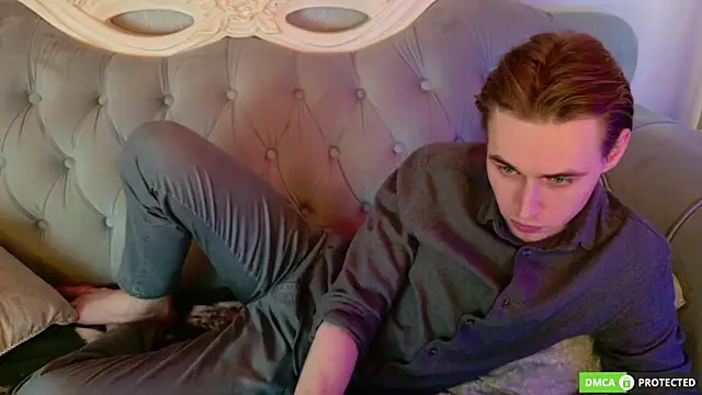 WilliamDyson online show from 03/18/26, 04:04