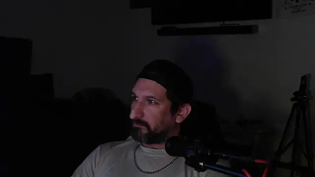Snapshot of DevilPup75_ chatting on 09/09/25, 11:21 DevilPup75  online show from 09/09/25, 11:21