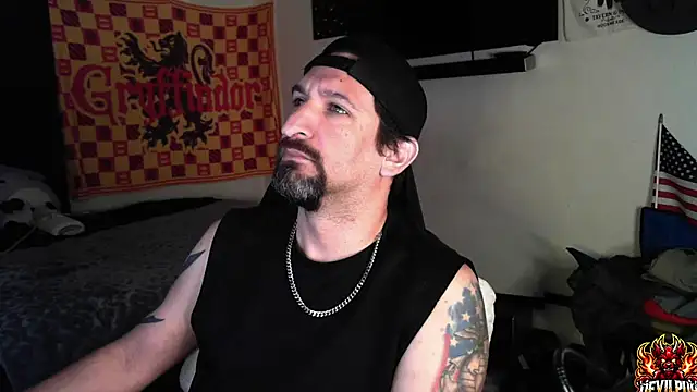Snapshot of DevilPup75_ chatting on 09/26/25, 02:15 DevilPup75  online show from 09/26/25, 02:15