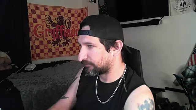 Snapshot of DevilPup75_ chatting on 10/11/25, 12:32 DevilPup75  online show from 10/11/25, 12:32