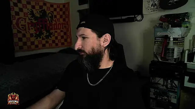 DevilPup75  online show from 04/15/26, 10:44