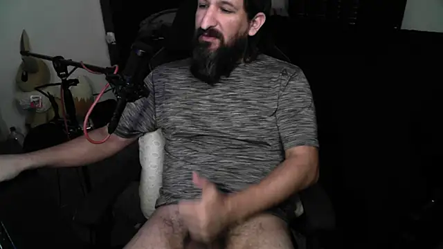 Snapshot of DevilPup75_ chatting on 05/17/26, 07:21 DevilPup75 online show from 05/17/26, 07:21
