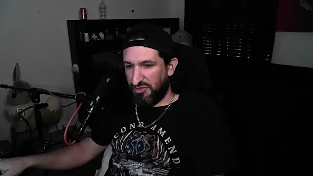 Snapshot of DevilPup75_ chatting on 05/21/26, 10:39 DevilPup75 online show from 05/21/26, 10:39