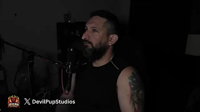 Snapshot of DevilPup75_ chatting on 06/04/26, 04:51 DevilPup75 online show from 06/04/26, 04:51